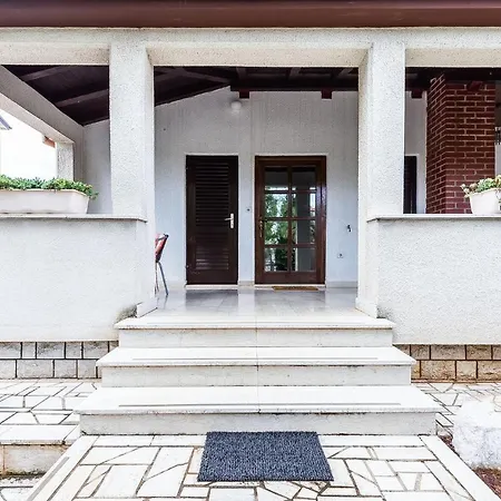 Apartament Marijana *